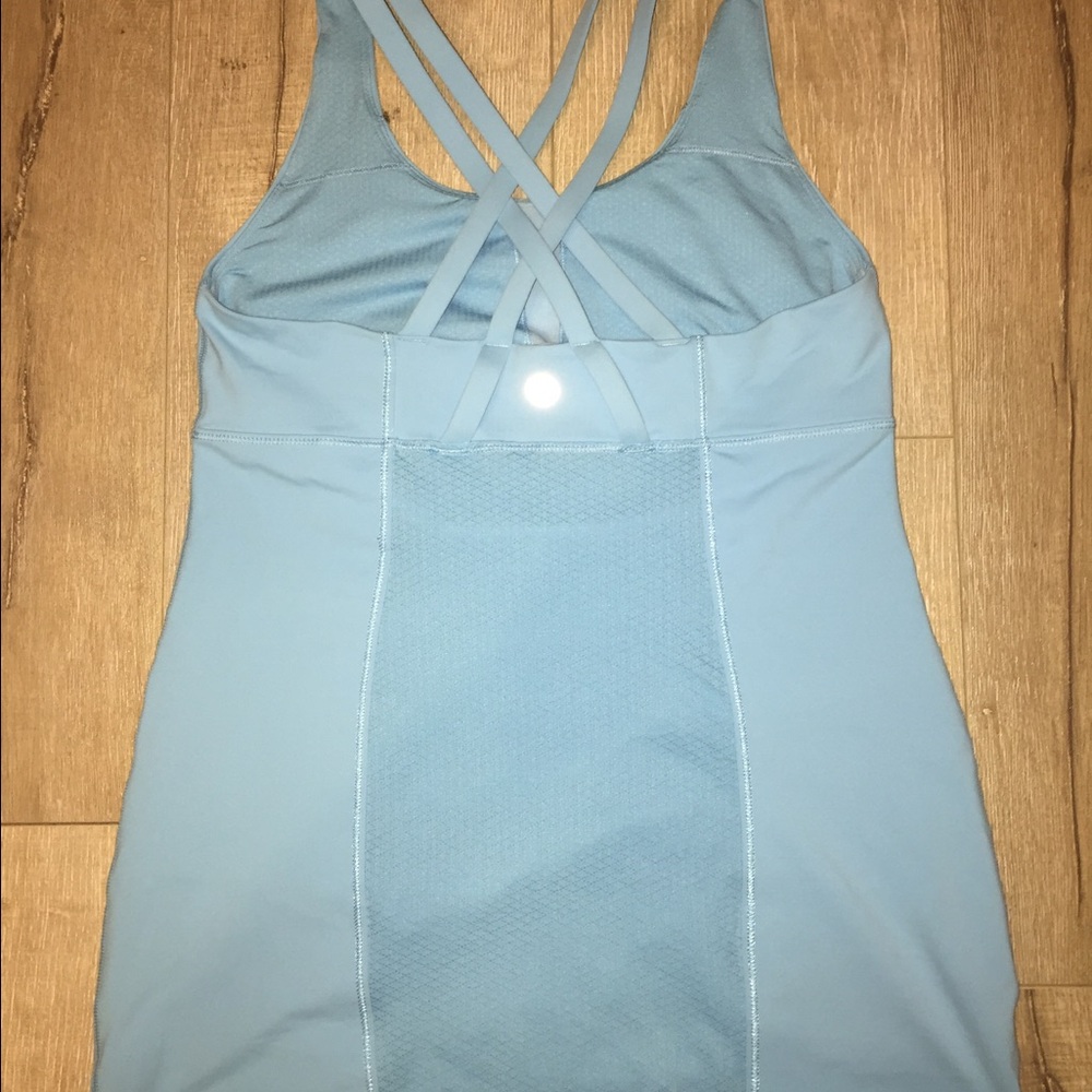 Lululemon tank top